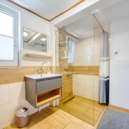 아파트 U Zdzicha Gowidlino